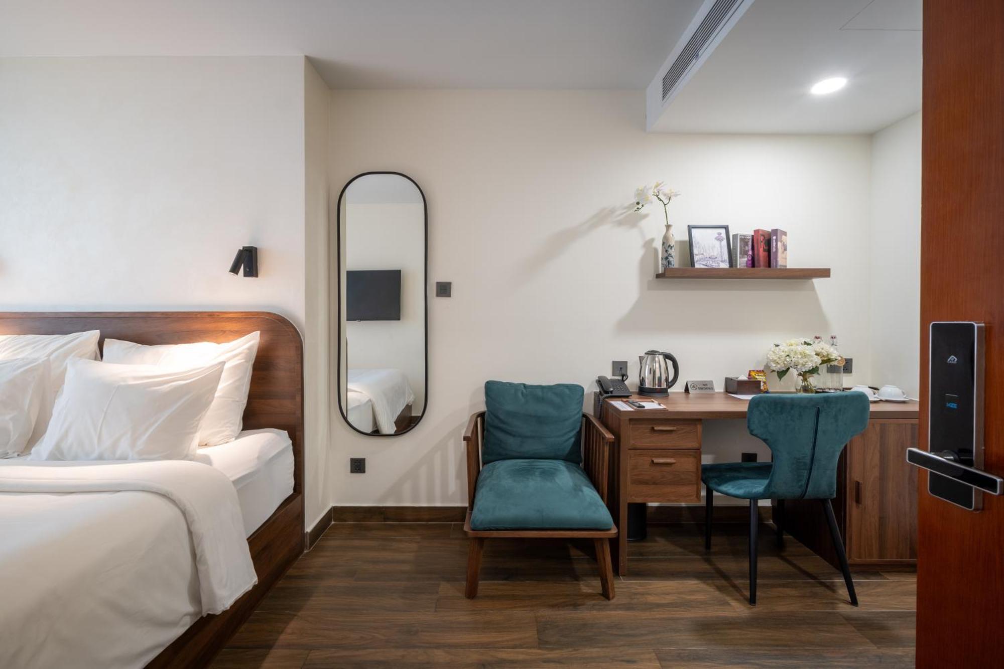Hato Saigon Boutique Hotel & Rooftop Хошимін Номер фото