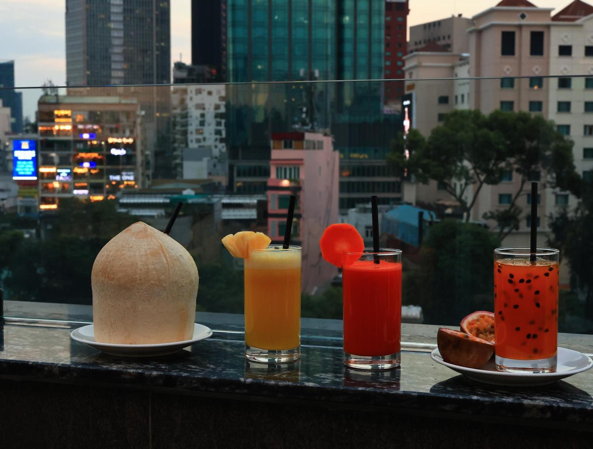 Hato Saigon Boutique Hotel & Rooftop Хошимін Екстер'єр фото