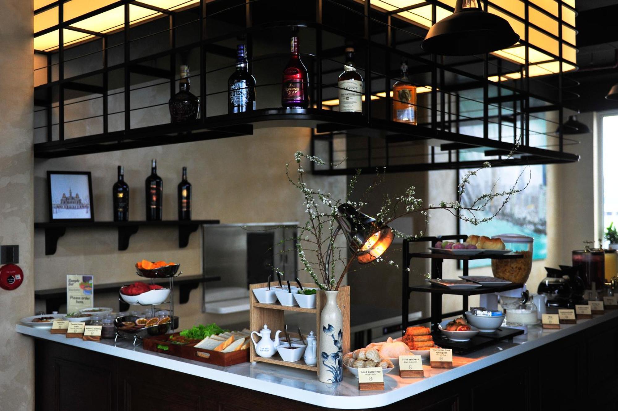 Hato Saigon Boutique Hotel & Rooftop Хошимін Екстер'єр фото