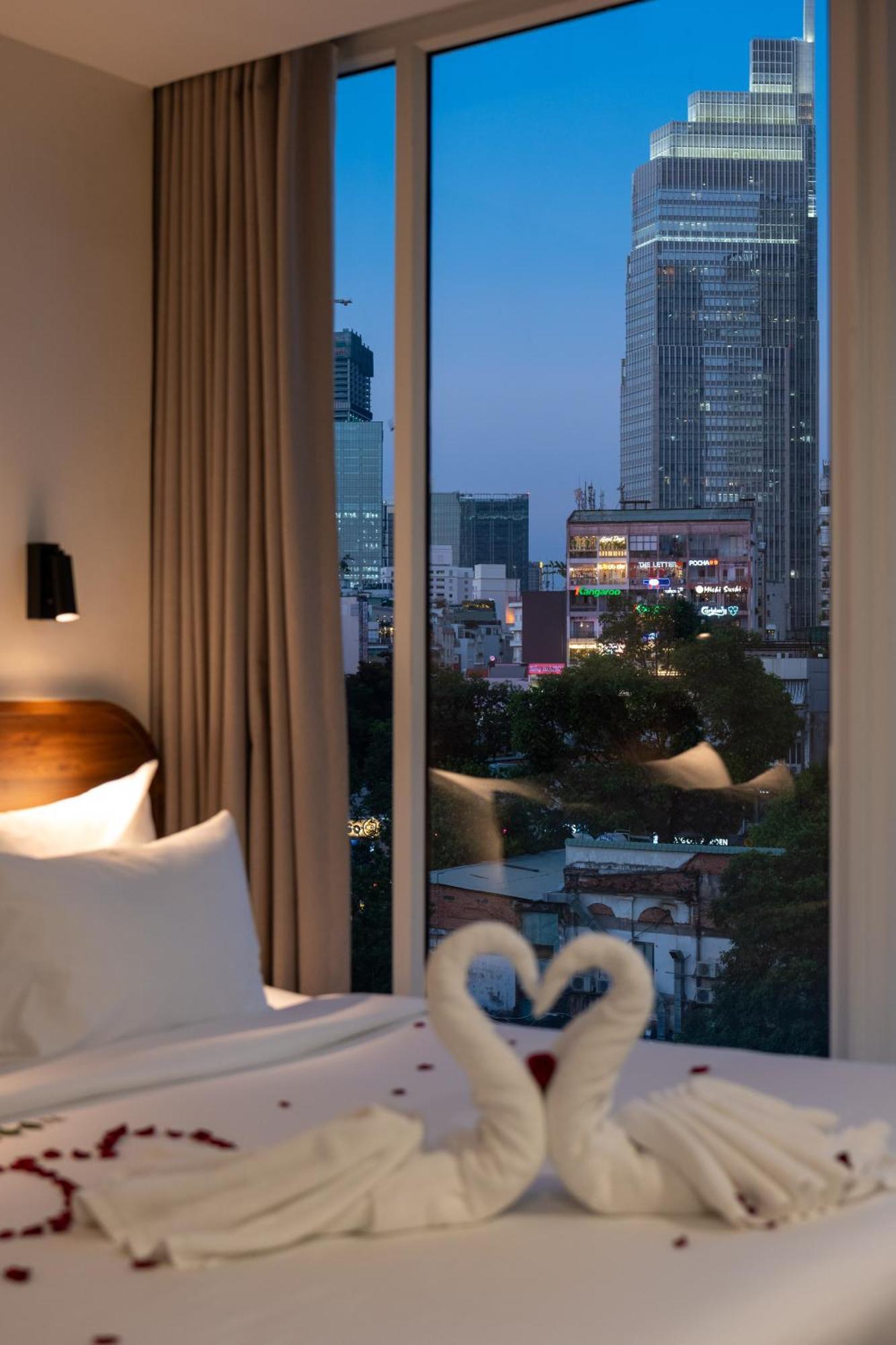 Hato Saigon Boutique Hotel & Rooftop Хошимін Екстер'єр фото